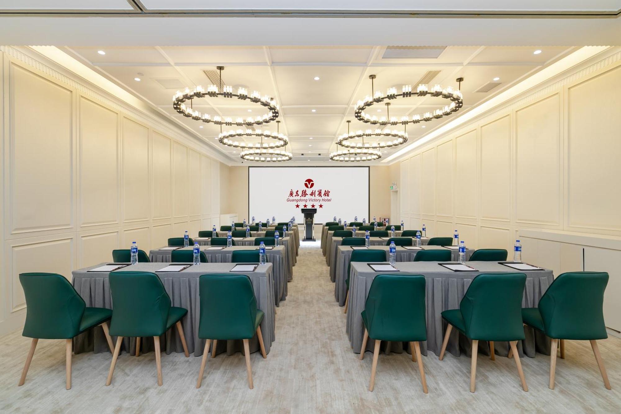 Guangdong Victory Hotel -Shamian Island Гуанчжоу Екстер'єр фото